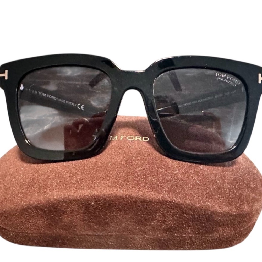 Tom Ford Classic Black Sunglasses